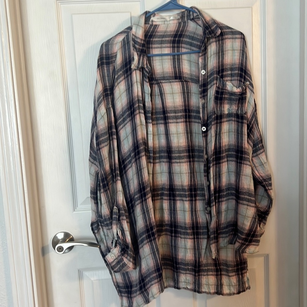 Large blu pepper shirt